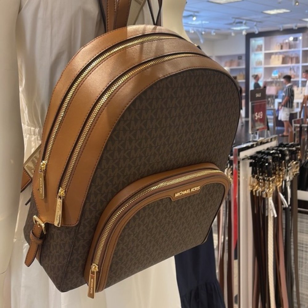 Michael Kors Jaycee Large Zip Pocket Backpack Brown - Picture 16 of 16